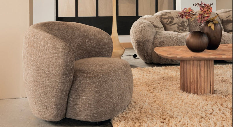 Möbel-Kollektion: moderne Wohnzimmermöbel mit Sessel, Sofa und Couchtisch