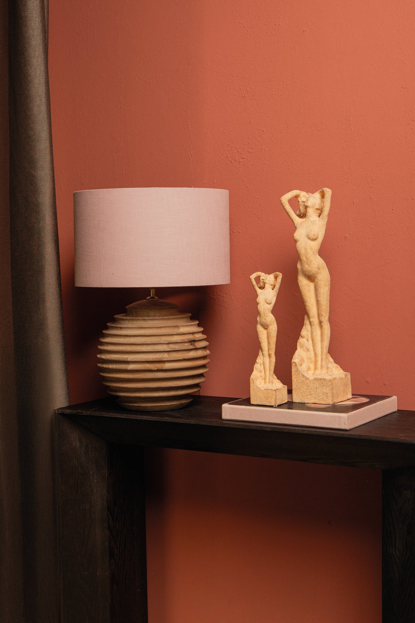 Statue Aleah – Frauenskulptur