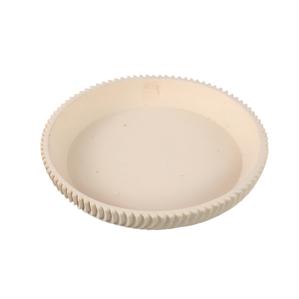 Beige runde Dekoschale mit erhöhtem, spiralförmig geriffeltem Rand